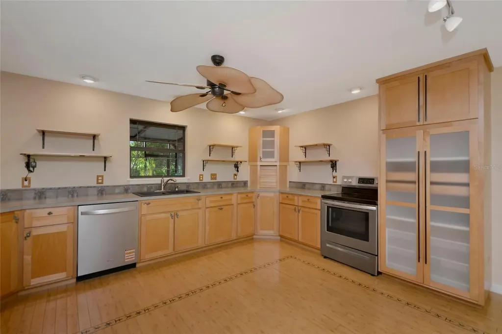 3110 Turkey Walk Lane Wimauma FL 33598