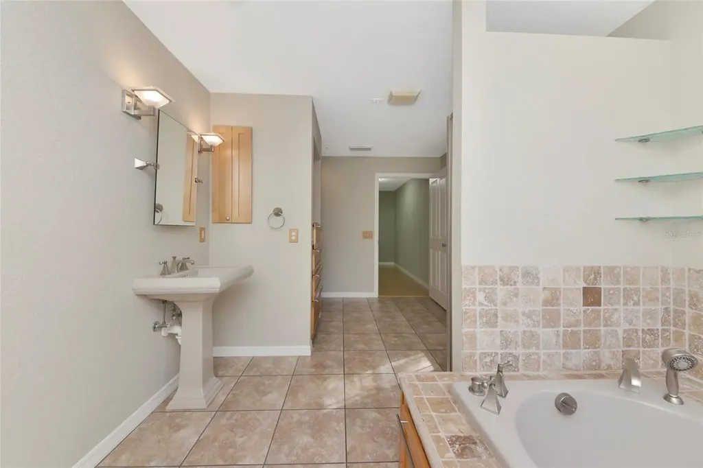 3110 Turkey Walk Lane Wimauma FL 33598