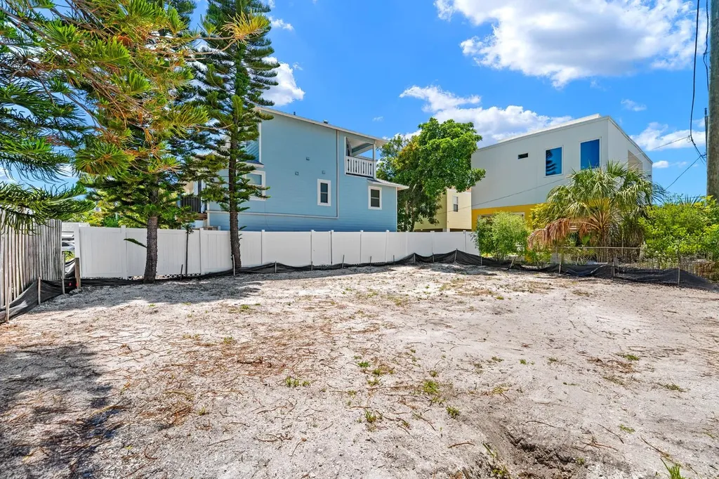 119 95th Avenue Treasure Island FL 33706