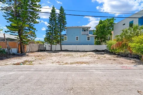 119 95th Avenue Treasure Island FL 33706