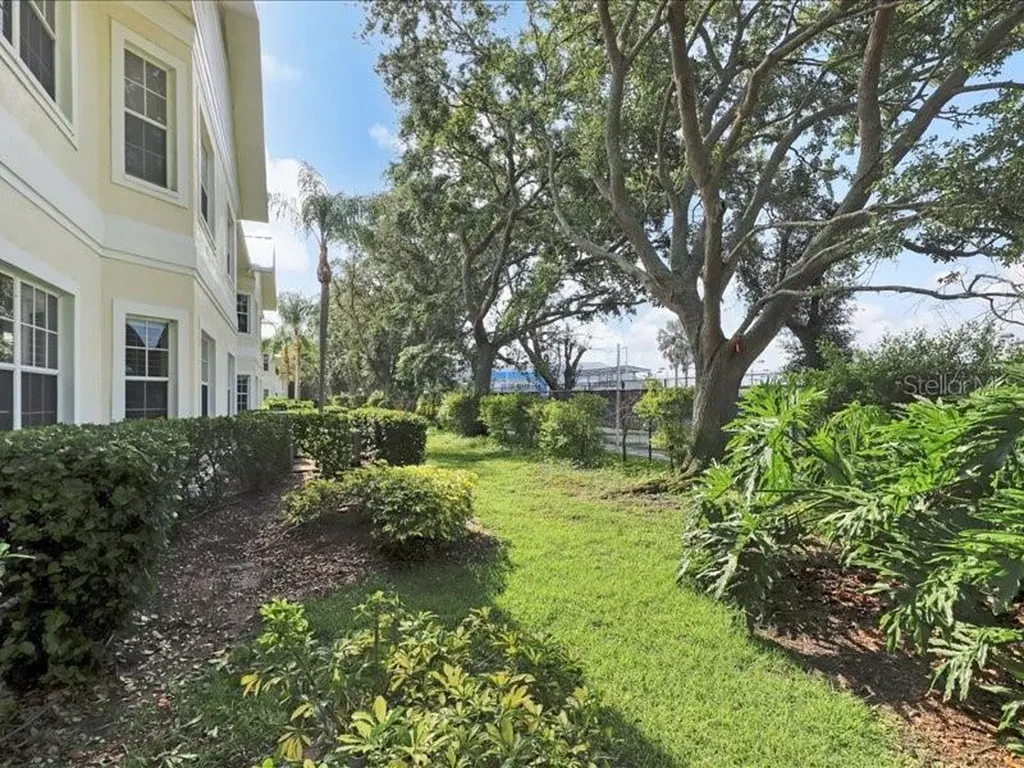3706 54th Drive W Bradenton FL 34210