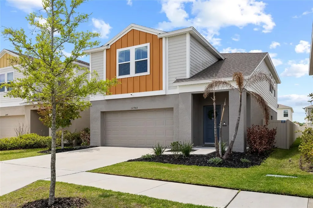 12943 Camarillo Place Lithia FL 33547