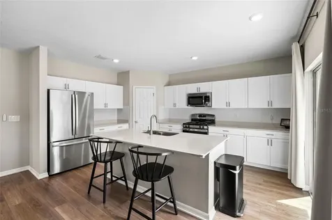 12943 Camarillo Place Lithia FL 33547