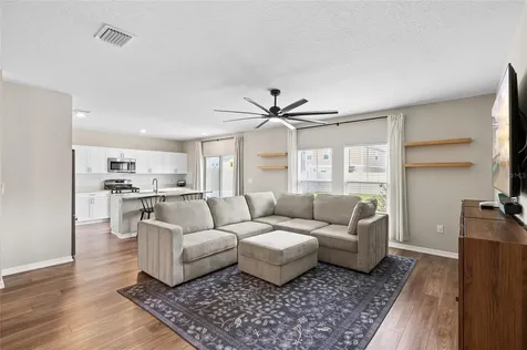 12943 Camarillo Place Lithia FL 33547