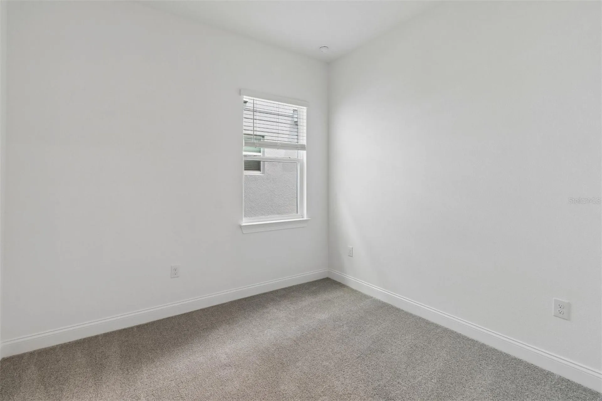 12390 Clear Sapphire Winter Garden FL 34787