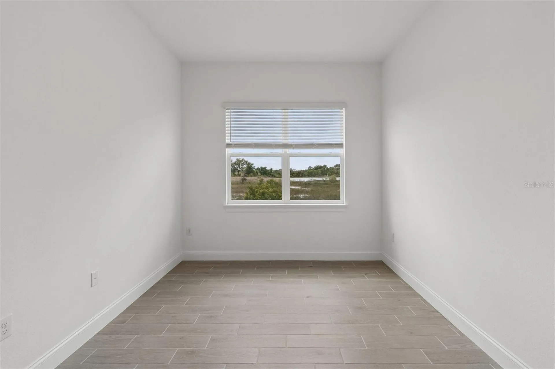 12390 Clear Sapphire Winter Garden FL 34787