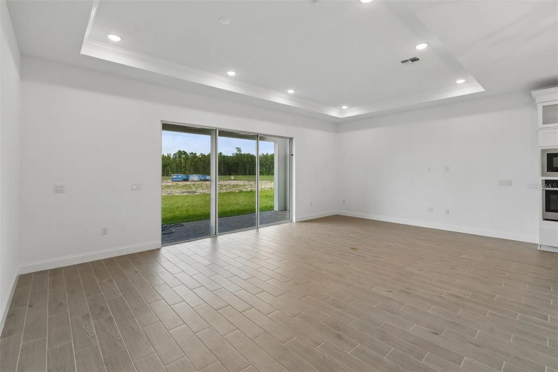 12390 Clear Sapphire Winter Garden FL 34787