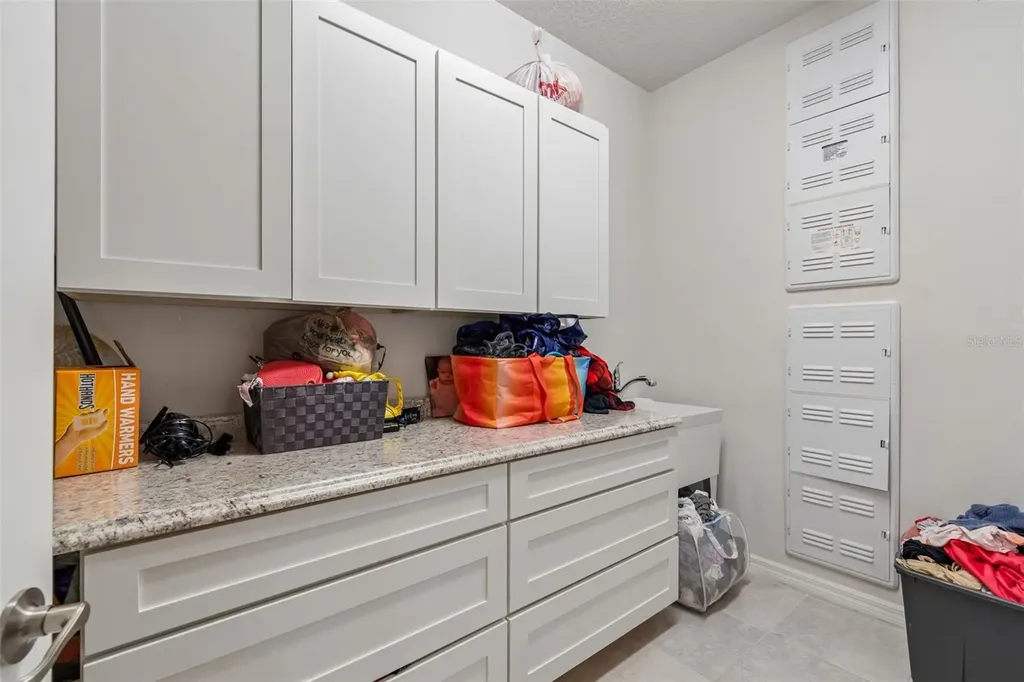 7604 Pool Compass Loop Wesley Chapel FL 33545