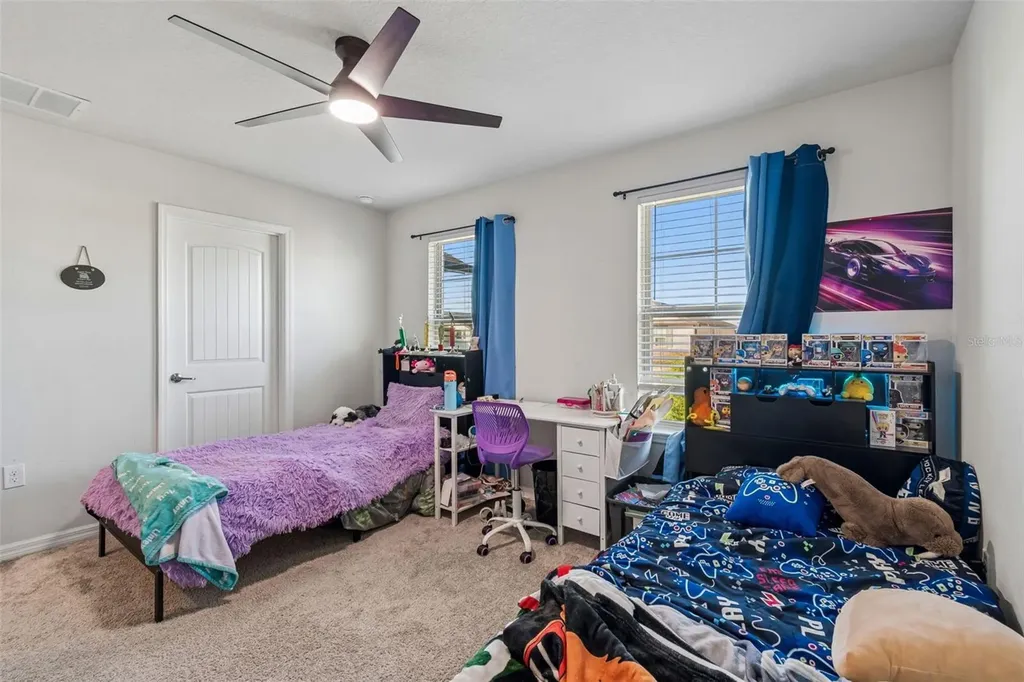 7604 Pool Compass Loop Wesley Chapel FL 33545