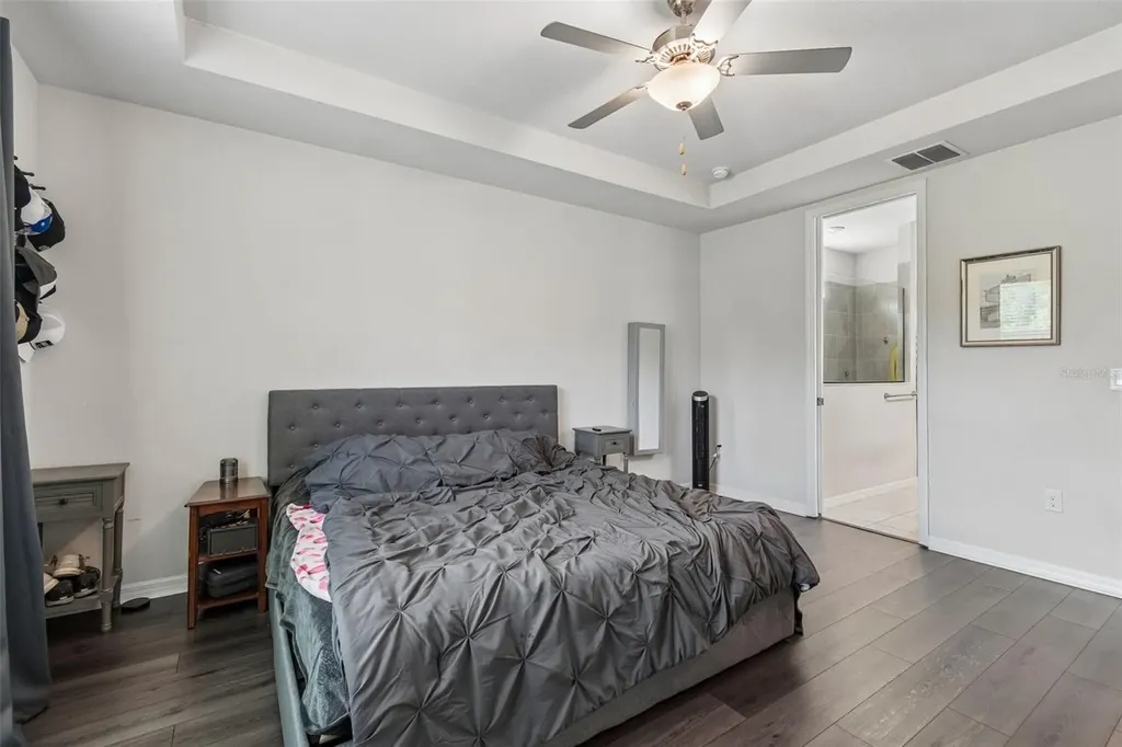 7604 Pool Compass Loop Wesley Chapel FL 33545
