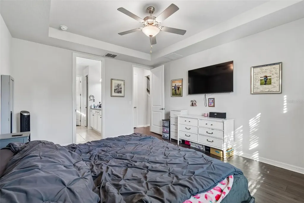 7604 Pool Compass Loop Wesley Chapel FL 33545