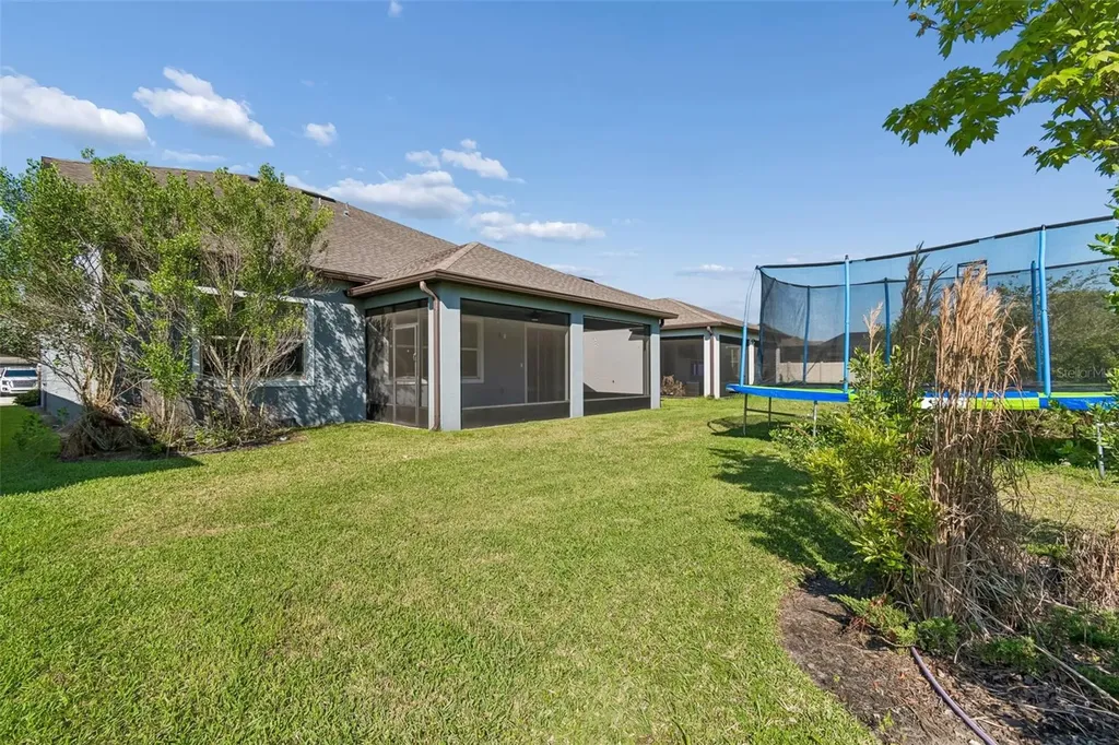 7604 Pool Compass Loop Wesley Chapel FL 33545