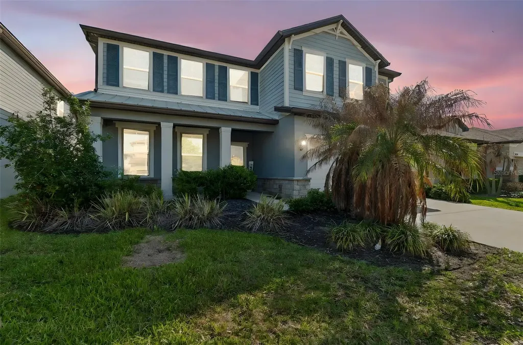 7604 Pool Compass Loop Wesley Chapel FL 33545
