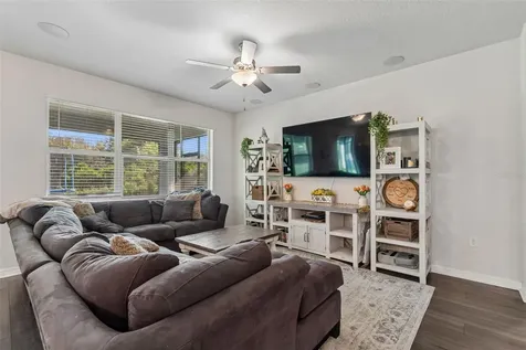 7604 Pool Compass Loop Wesley Chapel FL 33545