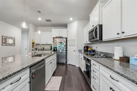 7604 Pool Compass Loop Wesley Chapel FL 33545