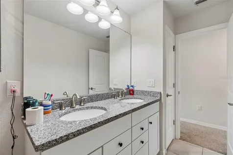 7604 Pool Compass Loop Wesley Chapel FL 33545