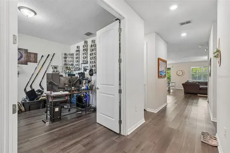 7604 Pool Compass Loop Wesley Chapel FL 33545