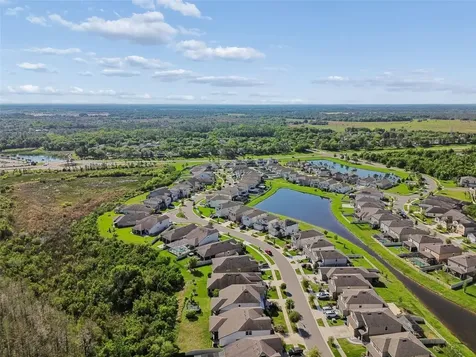 7604 Pool Compass Loop Wesley Chapel FL 33545