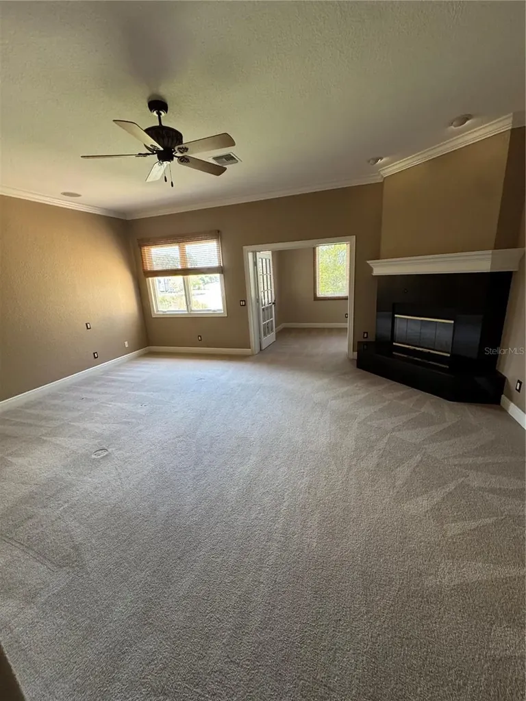 644 Saxony Boulevard St Petersburg FL 33716