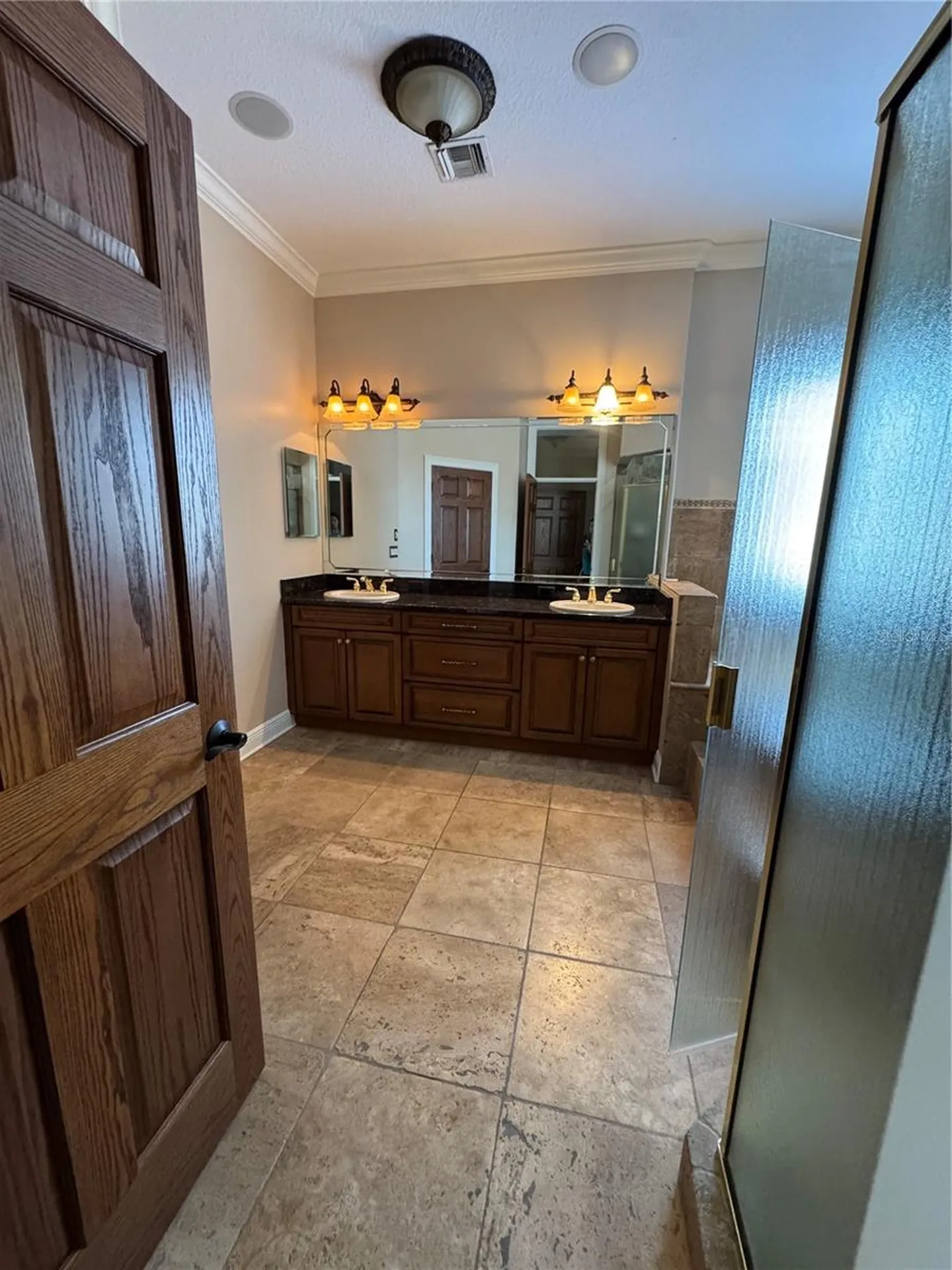 644 Saxony Boulevard St Petersburg FL 33716