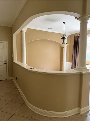 644 Saxony Boulevard St Petersburg FL 33716