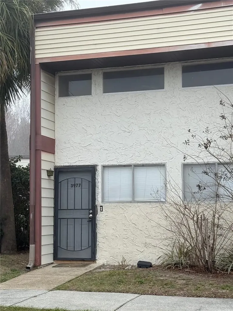 3977 Crayrich Circle Orlando FL 32839