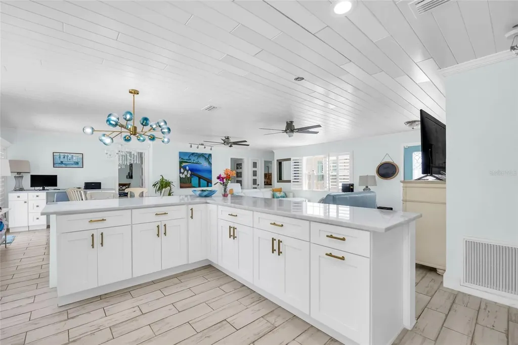 4530 Bayshore Boulevard NE St Petersburg FL 33703