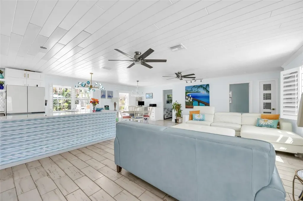 4530 Bayshore Boulevard NE St Petersburg FL 33703