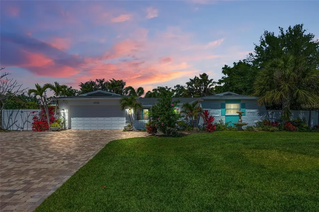 4530 Bayshore Boulevard NE St Petersburg FL 33703