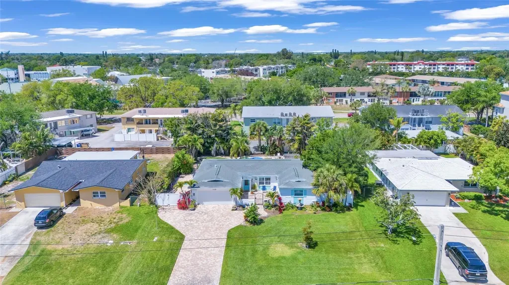 4530 Bayshore Boulevard NE St Petersburg FL 33703