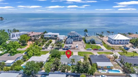 4530 Bayshore Boulevard NE St Petersburg FL 33703