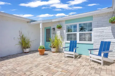 4530 Bayshore Boulevard NE St Petersburg FL 33703