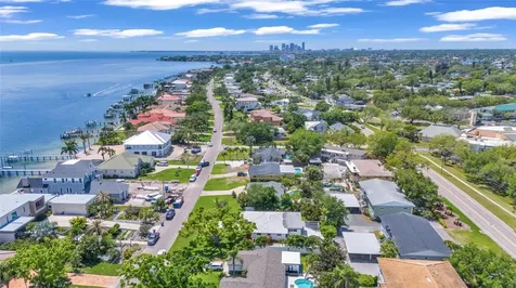 4530 Bayshore Boulevard NE St Petersburg FL 33703
