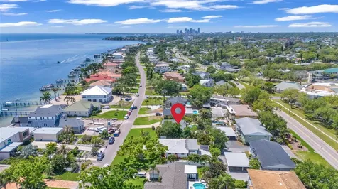 4530 Bayshore Boulevard NE St Petersburg FL 33703