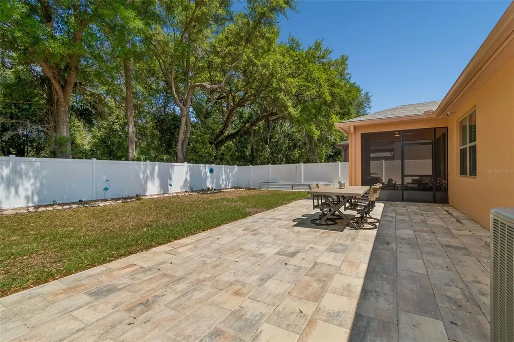 15521 Stone House Drive Brooksville FL 34604