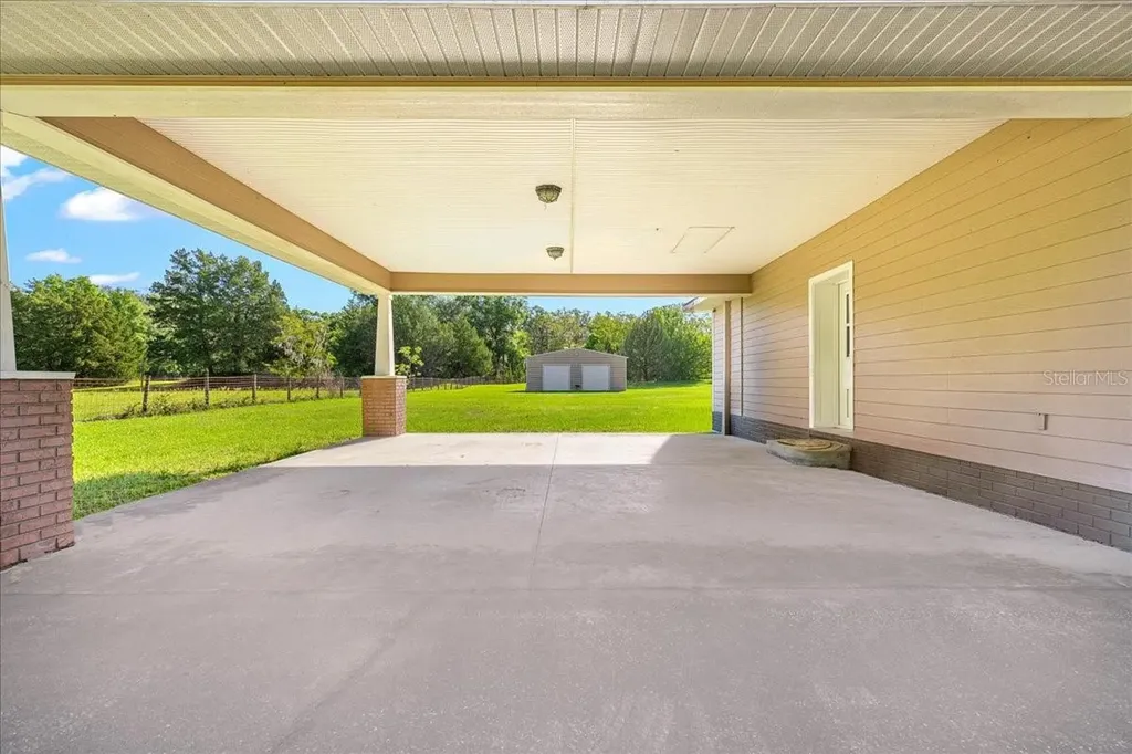 6025 NE 19th Court Ocala FL 34479