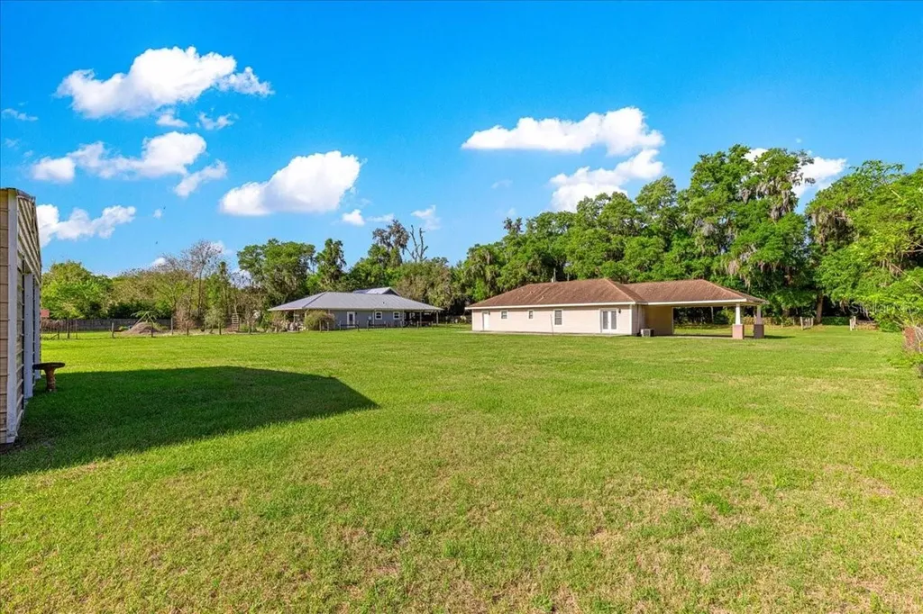 6025 NE 19th Court Ocala FL 34479