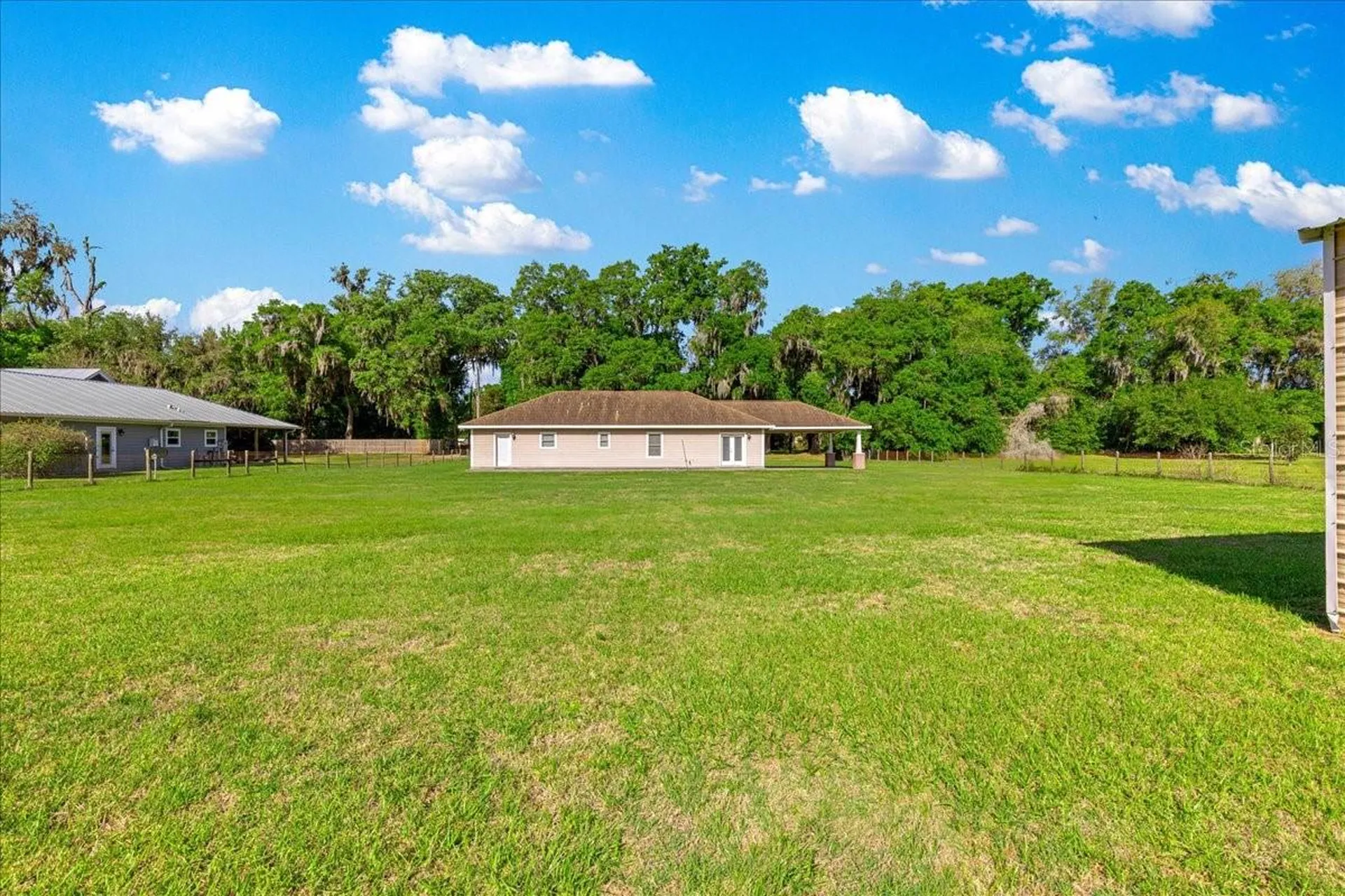 6025 NE 19th Court Ocala FL 34479