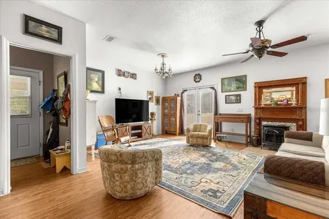 6025 NE 19th Court Ocala FL 34479