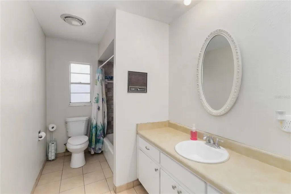 2935 Forest Circle Seffner FL 33584