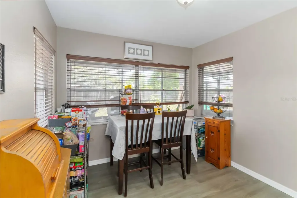 2935 Forest Circle Seffner FL 33584