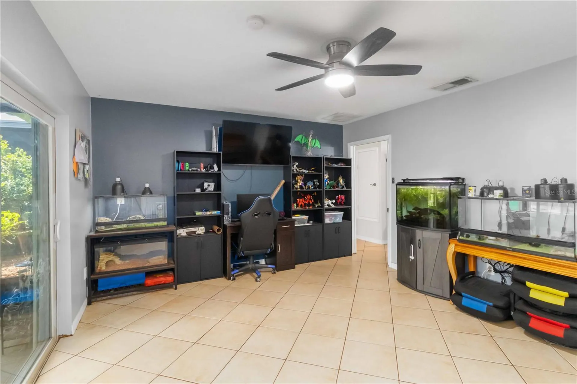2935 Forest Circle Seffner FL 33584