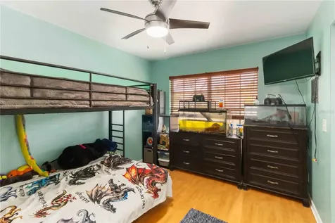 2935 Forest Circle Seffner FL 33584