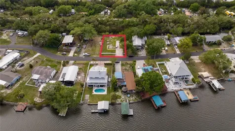 9923 Alavista Drive Gibsonton FL 33534