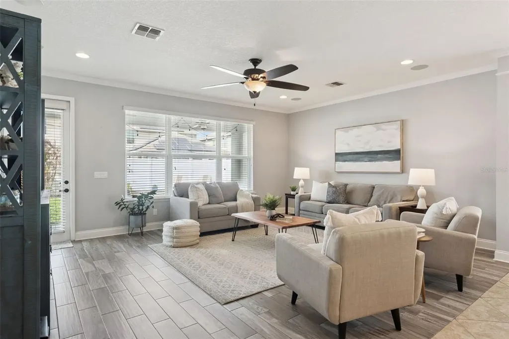 10659 Warlow Creek Street Orlando FL 32832