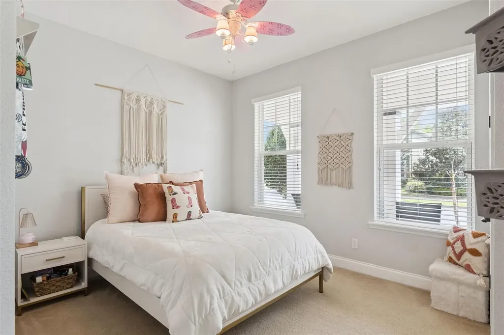 10659 Warlow Creek Street Orlando FL 32832