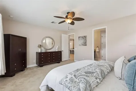 10659 Warlow Creek Street Orlando FL 32832