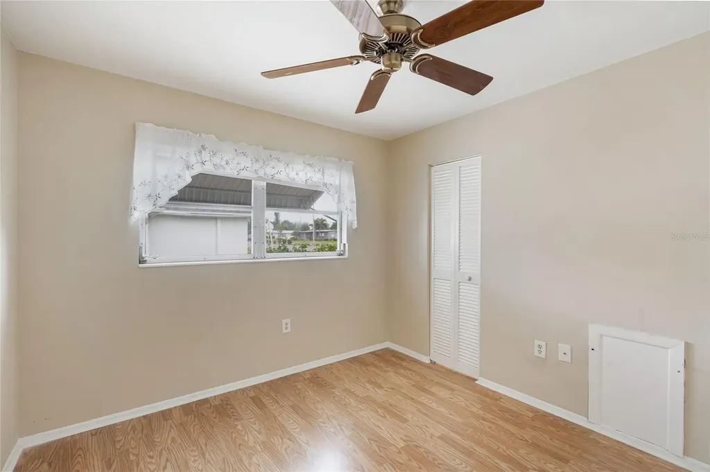 5972 Hibiscus Drive Bradenton FL 34207