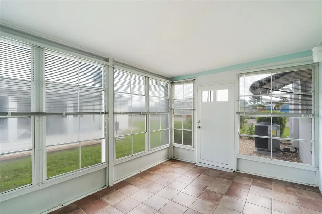5972 Hibiscus Drive Bradenton FL 34207