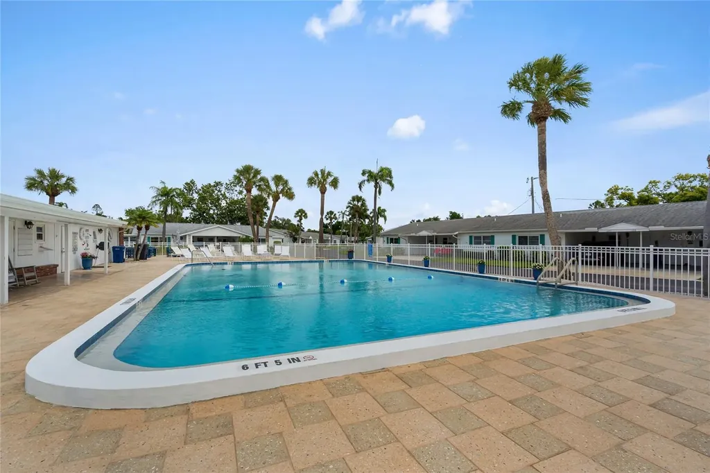 5972 Hibiscus Drive Bradenton FL 34207